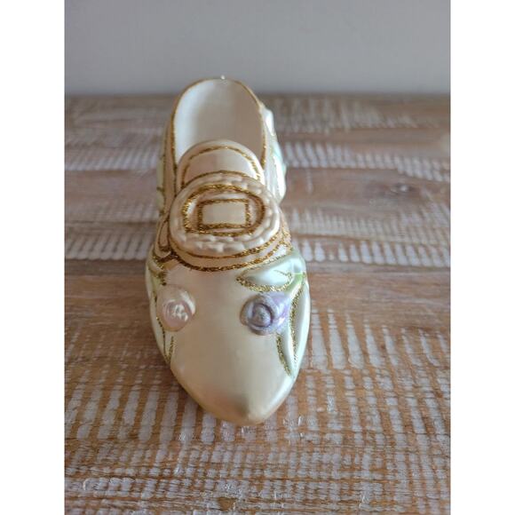 Floral Glass Slipper Ornament - Picture 2 of 3